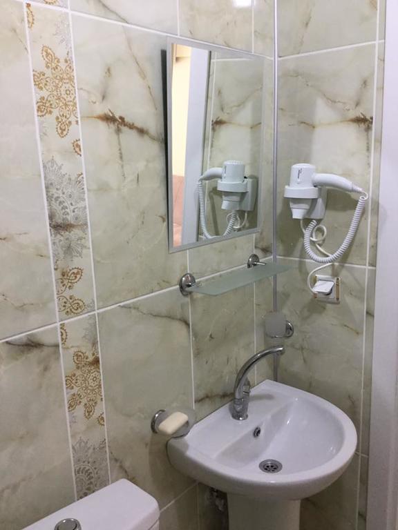 Cerit Pansiyon İmroz Bagian luar foto