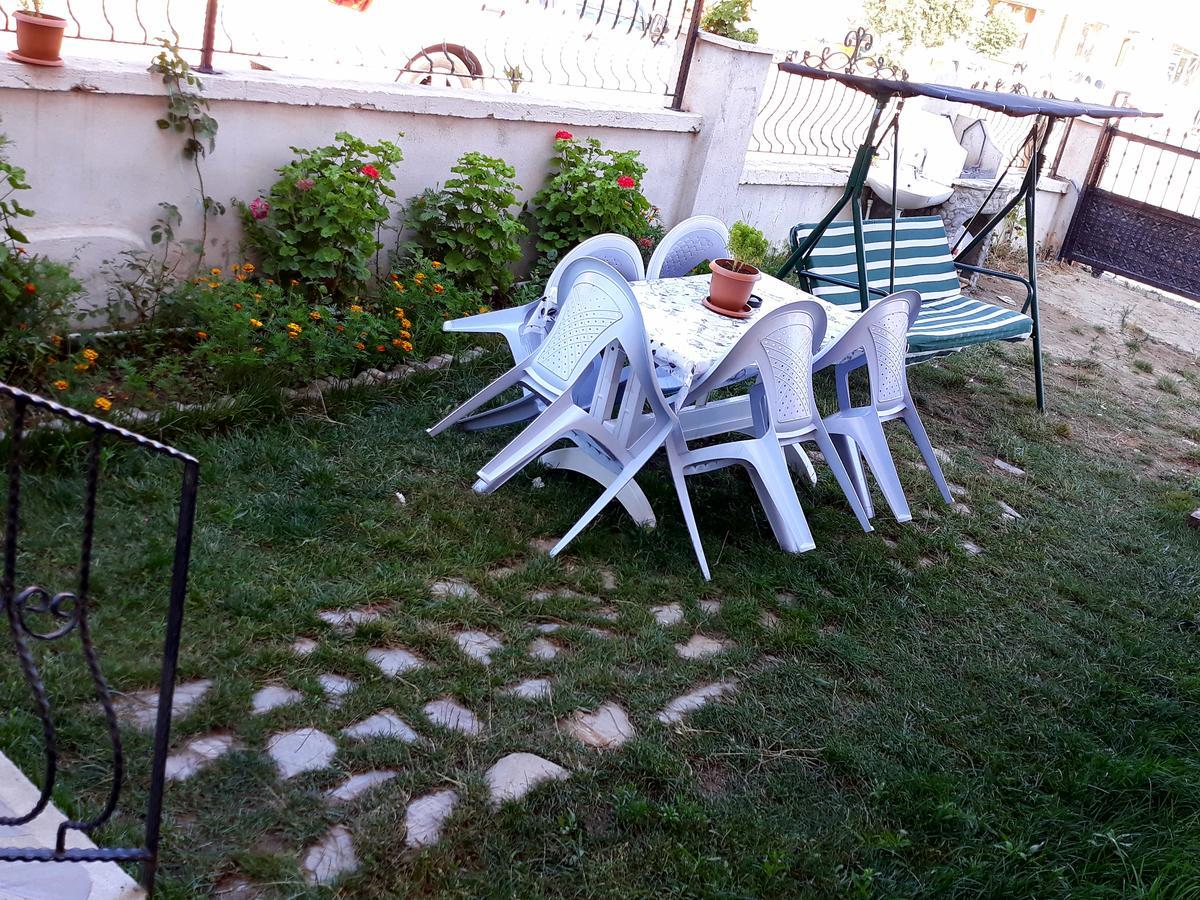 Cerit Pansiyon İmroz Bagian luar foto