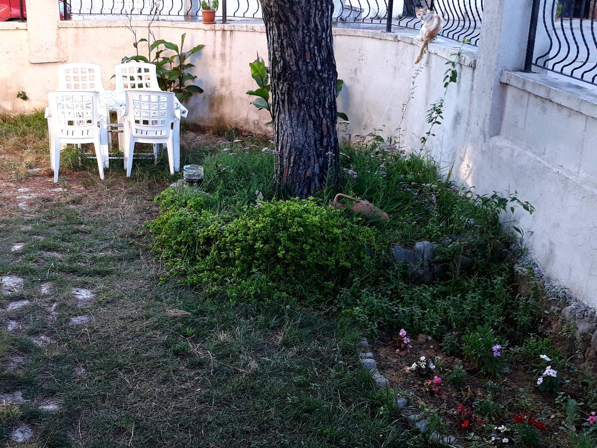 Cerit Pansiyon İmroz Bagian luar foto