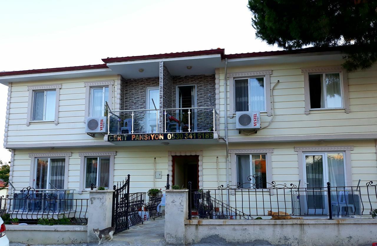 Cerit Pansiyon İmroz Bagian luar foto